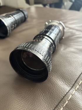 1212428 P. Ang Nieux Paris 15 150mm F/2.8 Cinema Zoom Lens Pl Mount Serial #1212428