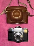 Vintage Zeiss Ikon Contaflex Camera W/carl Tessar 45MM F2.8 Lens. As-is. Fixed Price $21.00.