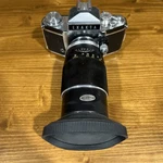 Ihagee Exakta VX35MM Film Camera Accura Diamatic Auto 200MM F/3.5 Telephoto Lens. Fixed Price $76.00.
